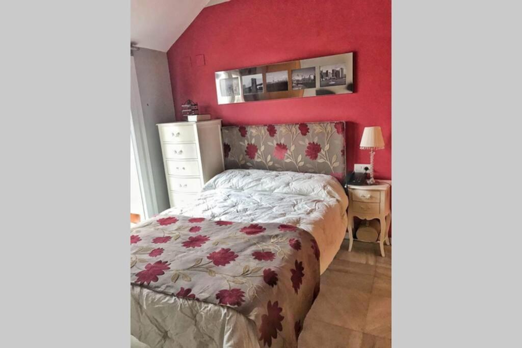 Duplex, Terraza, 10 Min Coche Centro Sevilla Камас Экстерьер фото
